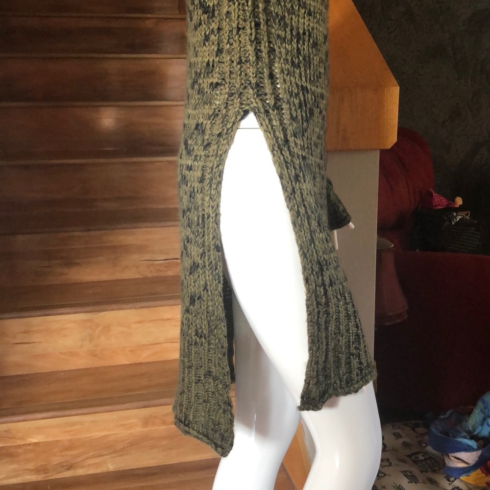 Long sweater - Picture 4 of 5